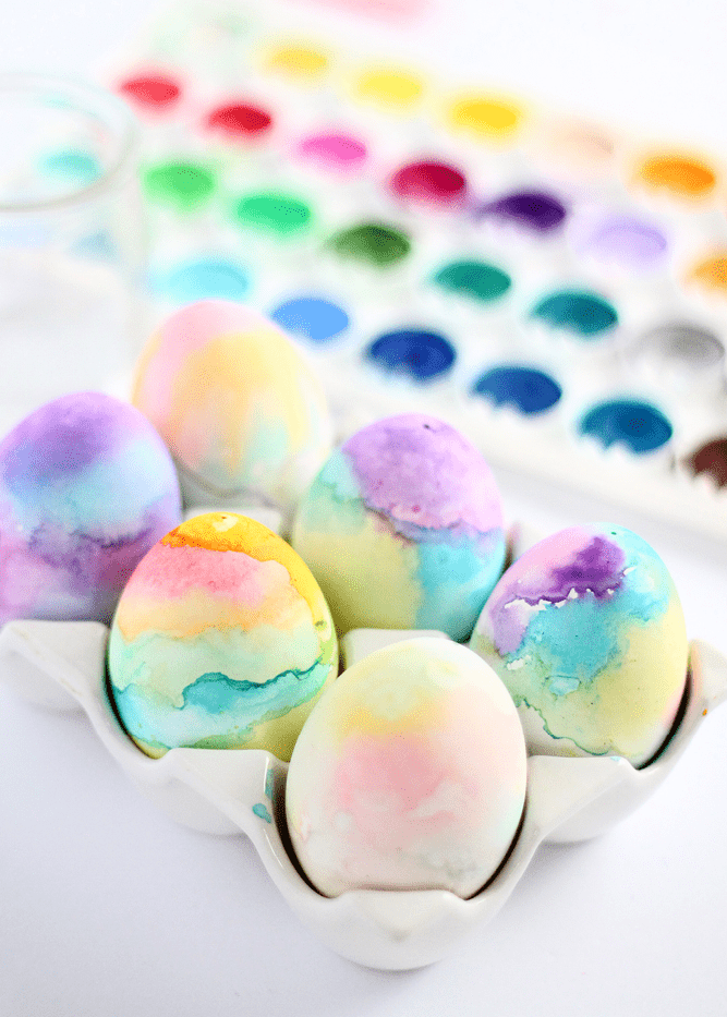 DIY | Watercolour Easter Eggs